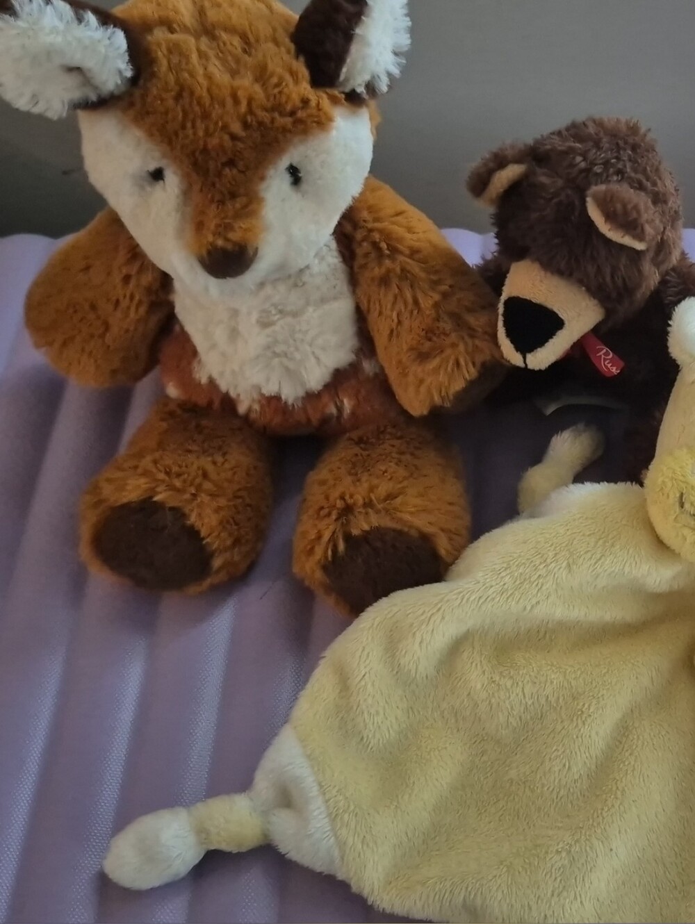Lot Of 3 Baby Items - Plush Giraffe Lovey Blanket & Two Stuffed Animals